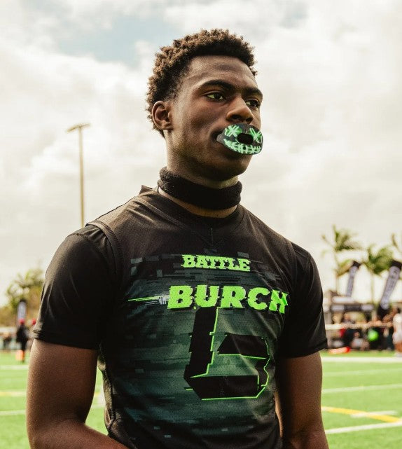Nightmare 2.0 Oxygen Football Mouthguard Battle
